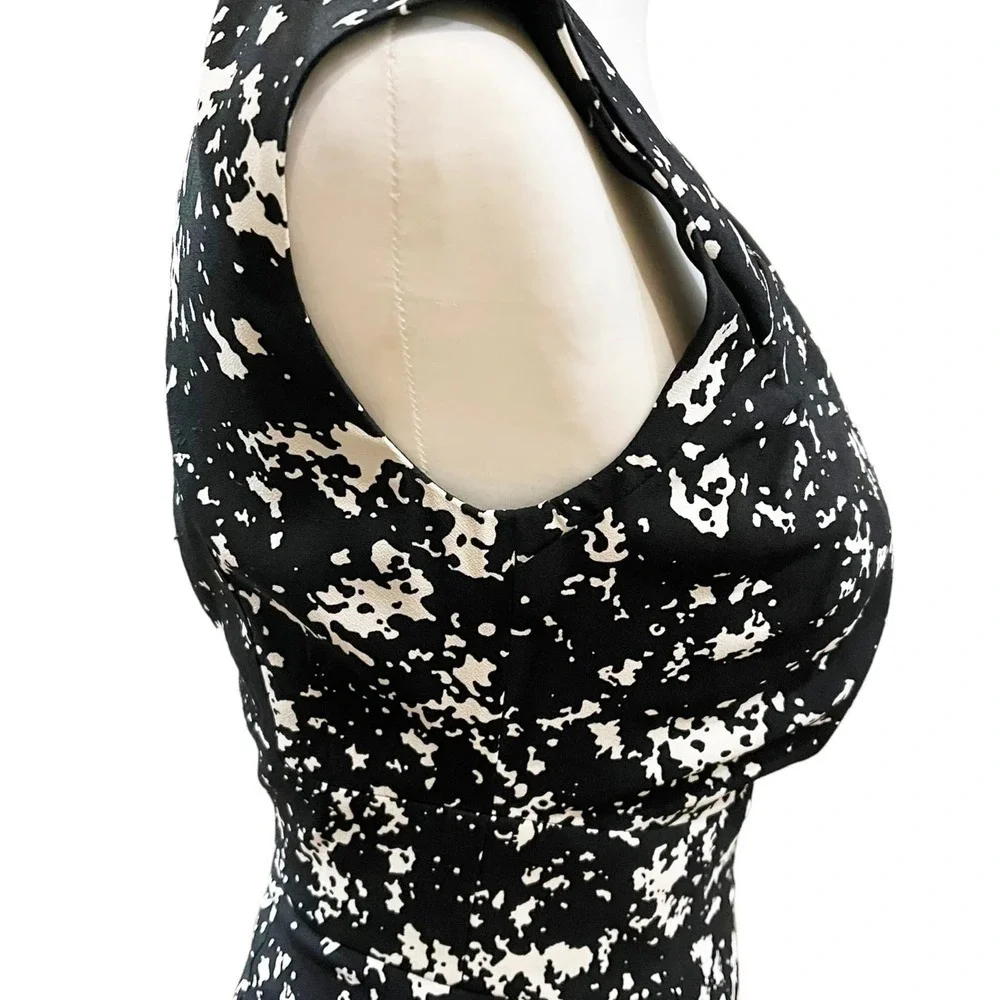 MICHAEL KORS COLLECTION Midi Dress 0 Black White Jacquard Sheath Zip Career NWT